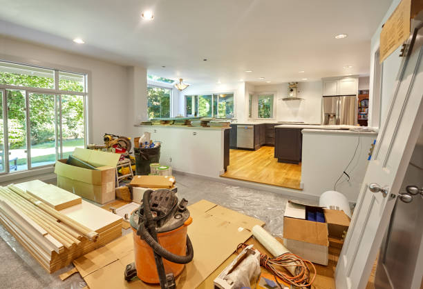 Professional Cabinet Refacing technician working in Laurel, FL
